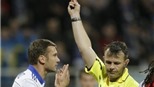 Trọng tài người Hà Lan bắt chính trận Barca - Milan